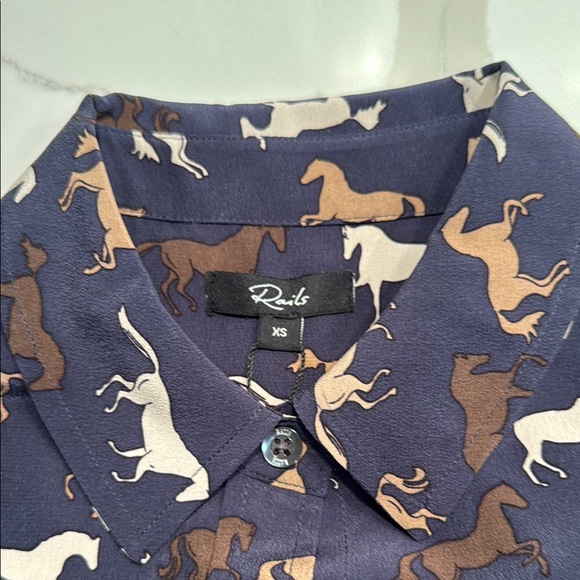 Rails Kate Horses Blouse - NWT - Picture 5 of 7